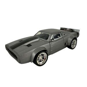 Jada Toys The Fast and The Furious 8 Dom's Ice Charger Die Cast Model 1:24 Scale